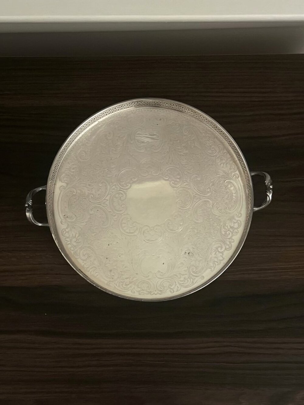 Vintage Sheffield Silver Co EPC Round Serving Tray - Picture 8 of 8